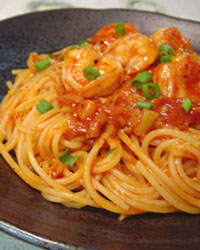 Spaghetti with Shrimp & Chili sauce