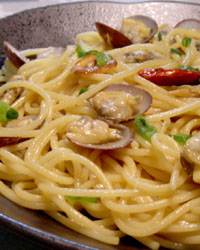 Butter & Soy sauce Spaghetti with Clams
